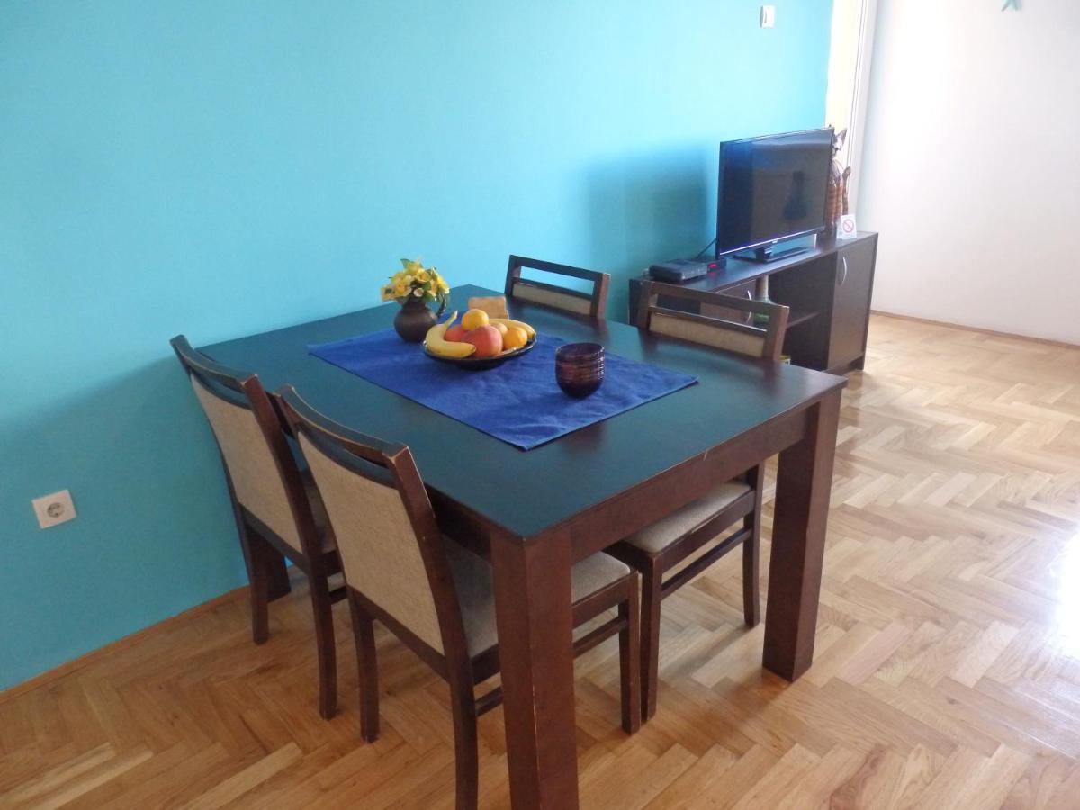 Apartment Erika 2 Novi Sad Eksteriør billede